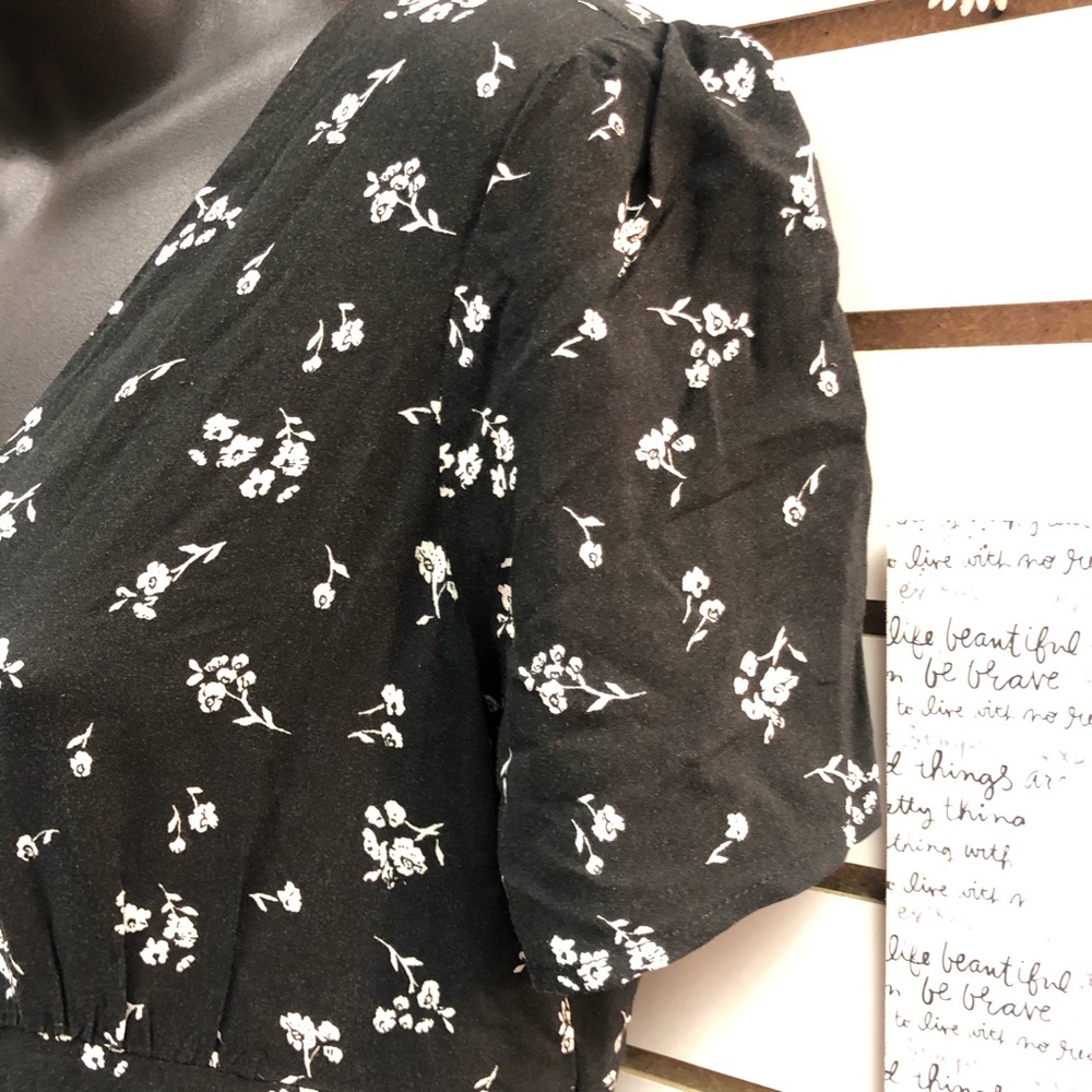 🔥3/$20 TEN SIXTY SHERMAN Button Down Floral Maxi - Picture 5 of 10